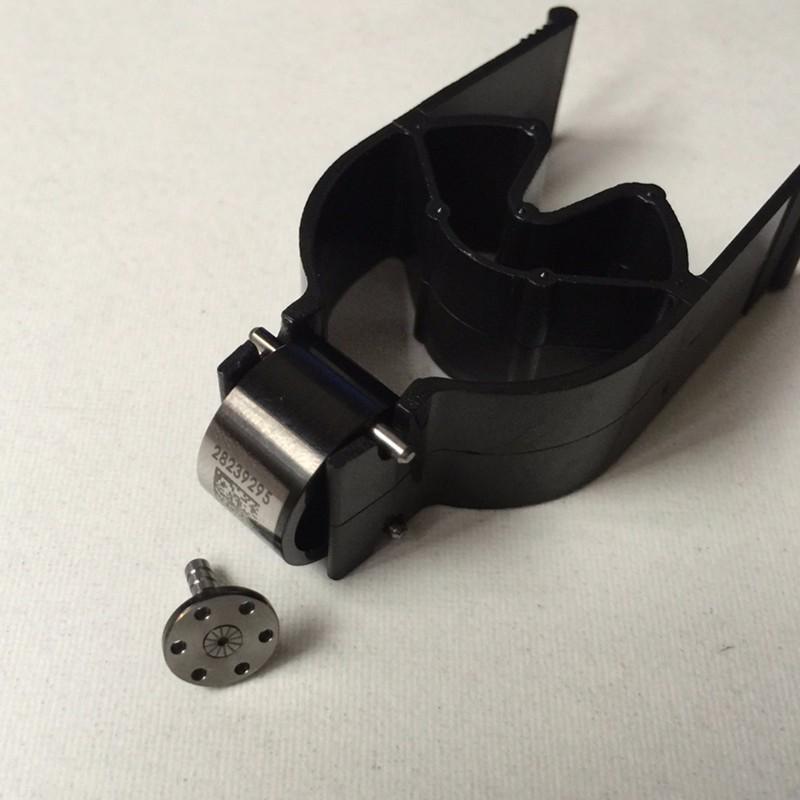 Goede kwaliteit EURO4 common rail brandstofinjector nozzle regelklep 28239295 9308-622B 28278897 voor Delphi injector