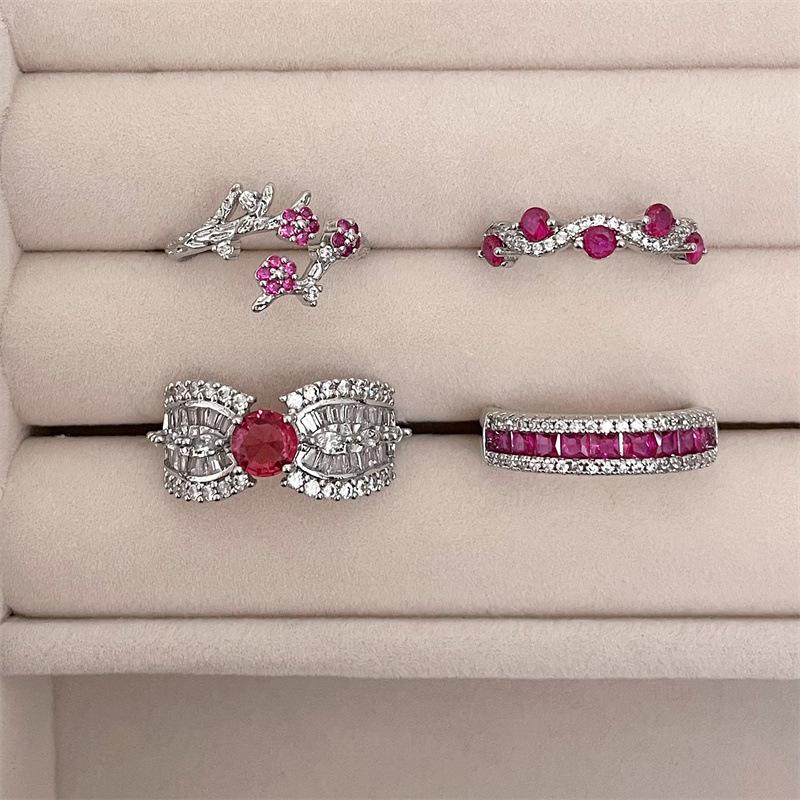 Rose Red Super Flash Zircon Series Open Ring, High-End Light Luxury Niche Design, Exquisite Fashion Ring Woman