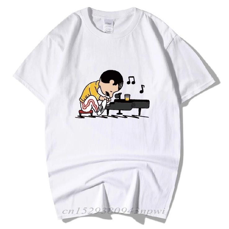 Queen's Band Freddie Mercury Plays the Piano In a Funny T-shirt. Summer Men's Hip-hop Rock Trendsetter with Short Sleeves