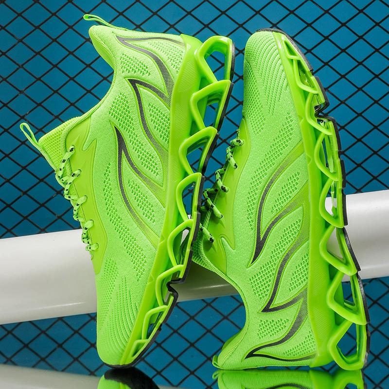 Fashion White Walking Sneakers Men Large Size 48 Sport Basketball Shoes For Men High Quality Street Style Shoes Male Sneakers