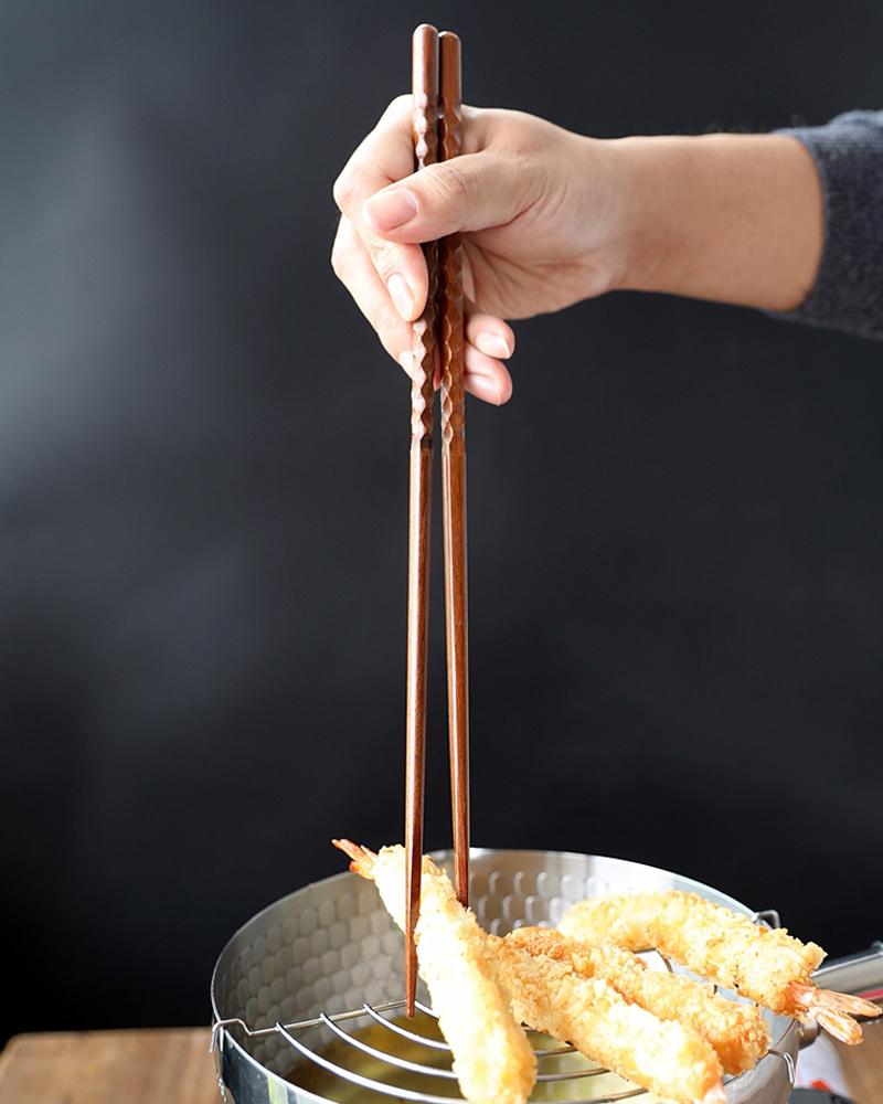 2 Pairs Cooking Chopsticks Long Frying Chopsticks 33cm Wooden Chop Stick Kitchen Extra Long Chopsticks For Hotpot Noodle Fried
