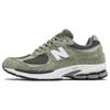Mens 2002R Norway Spruce Unisex Sneakers Green M2002RG1