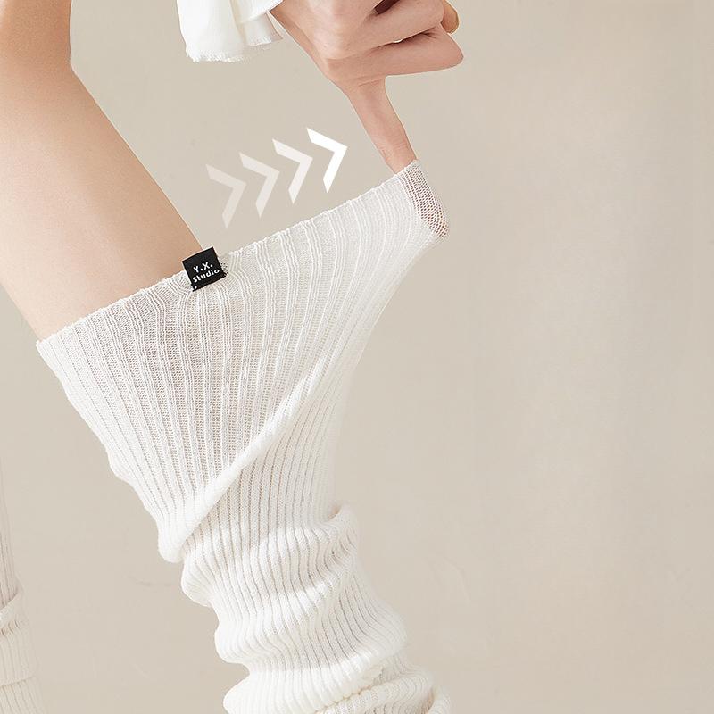 White Knitted Hosiery Socks for Women In Autumn and Spring, Calf Coverings, Pile-up Socks for Hot Girls, Long Pile-up Socks for Spring and Summer