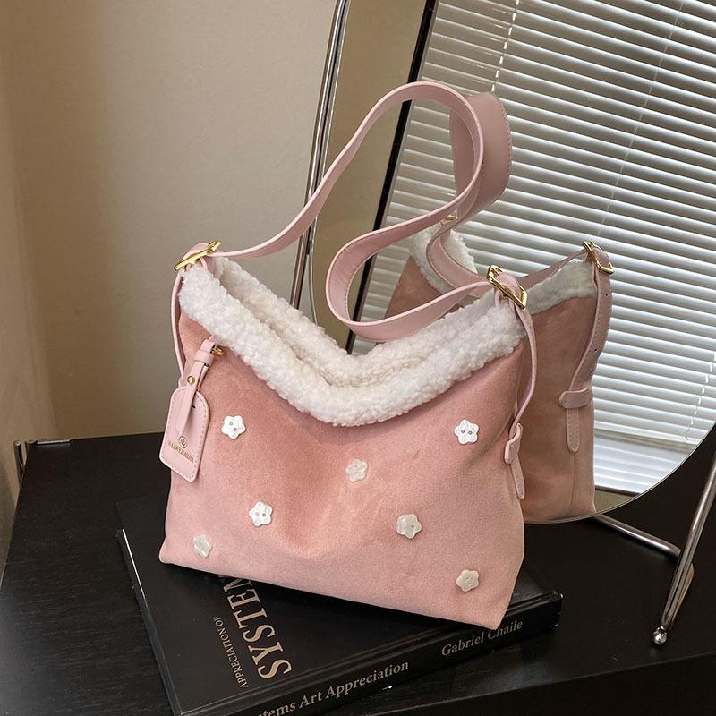 Autumn and Winter Retro Lamb Wool Tote Bag Women's 2025 New Fashion Bucket Bag Shoulder Underarm Bag Messenger Bag Tide