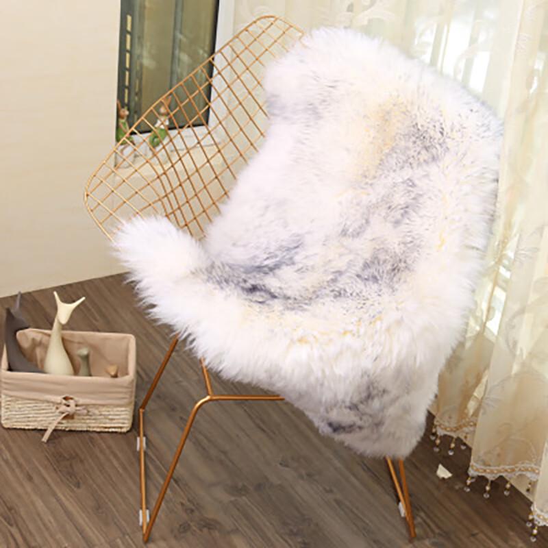 

Li Shen Wool Rug