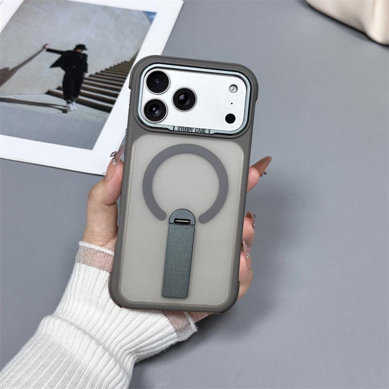 

Apple 17 Pro Max Magnetic iPhone 16 Metal Lens Ring Protective Case for Couples 2026. 13PROMAX
