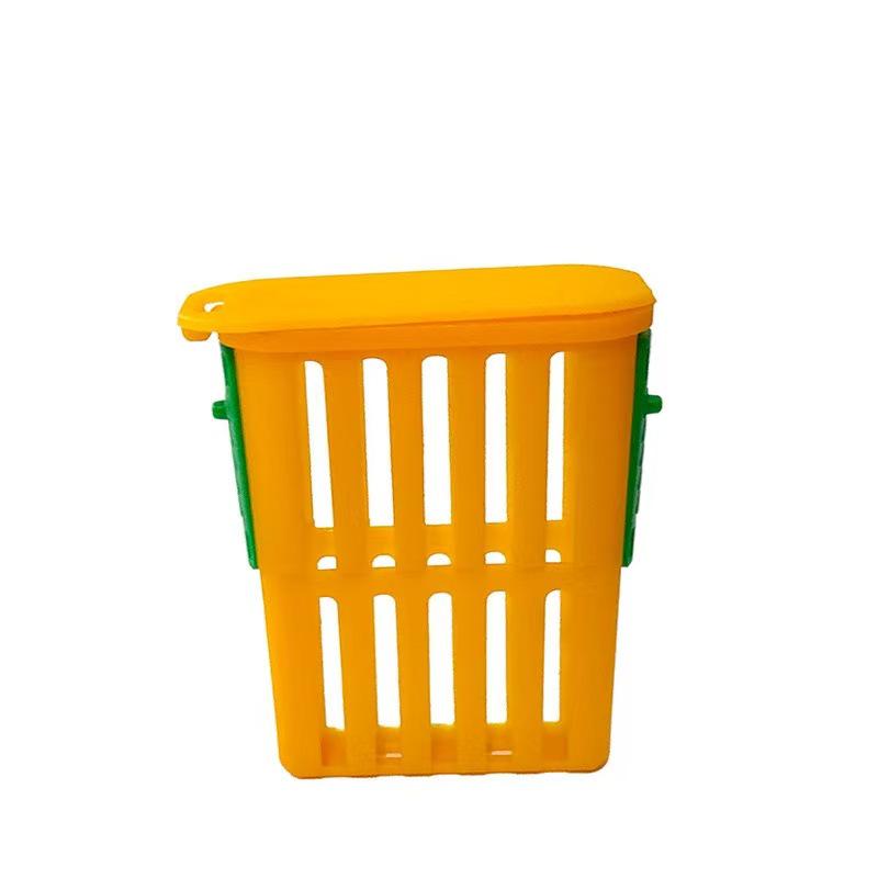 Multifunctional Anti-Escape Queen Bee Cage for Mailing Italian & Chinese Bees - Yellow Plastic Caging Device