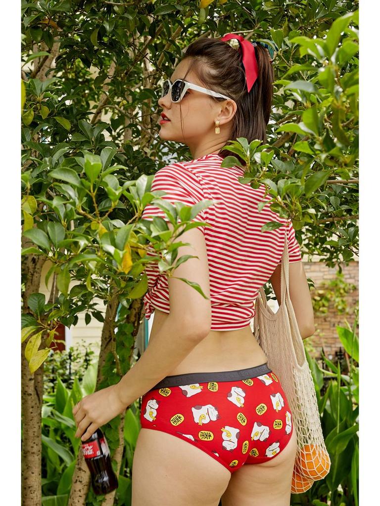 Japanese-Inspired Red Cat Skull Cartoon Mid-Waist Cotton Women's Sporty Fashion Panties