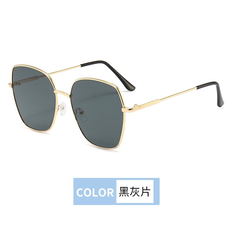 High End Fashion UV Resistant Sunglasses 2025 Gradient Large Frame Metal Sunglasses for Outdoor Travel Sunshade Sunglasses
