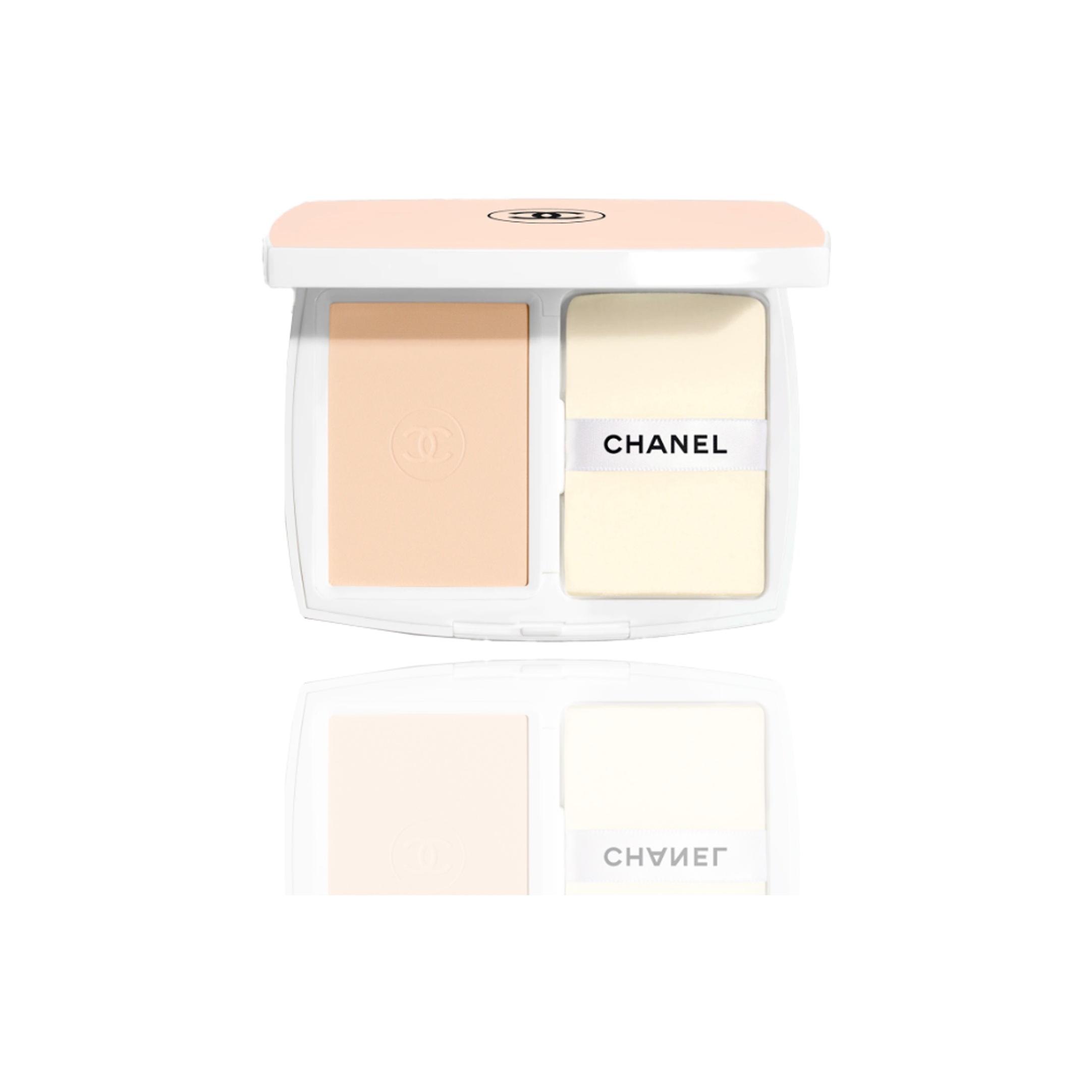 CHANEL Le Blanc Compact Brightening Compact Foundation Long-Lasting Radiance – Protection – Thermal Comfort #BD01
