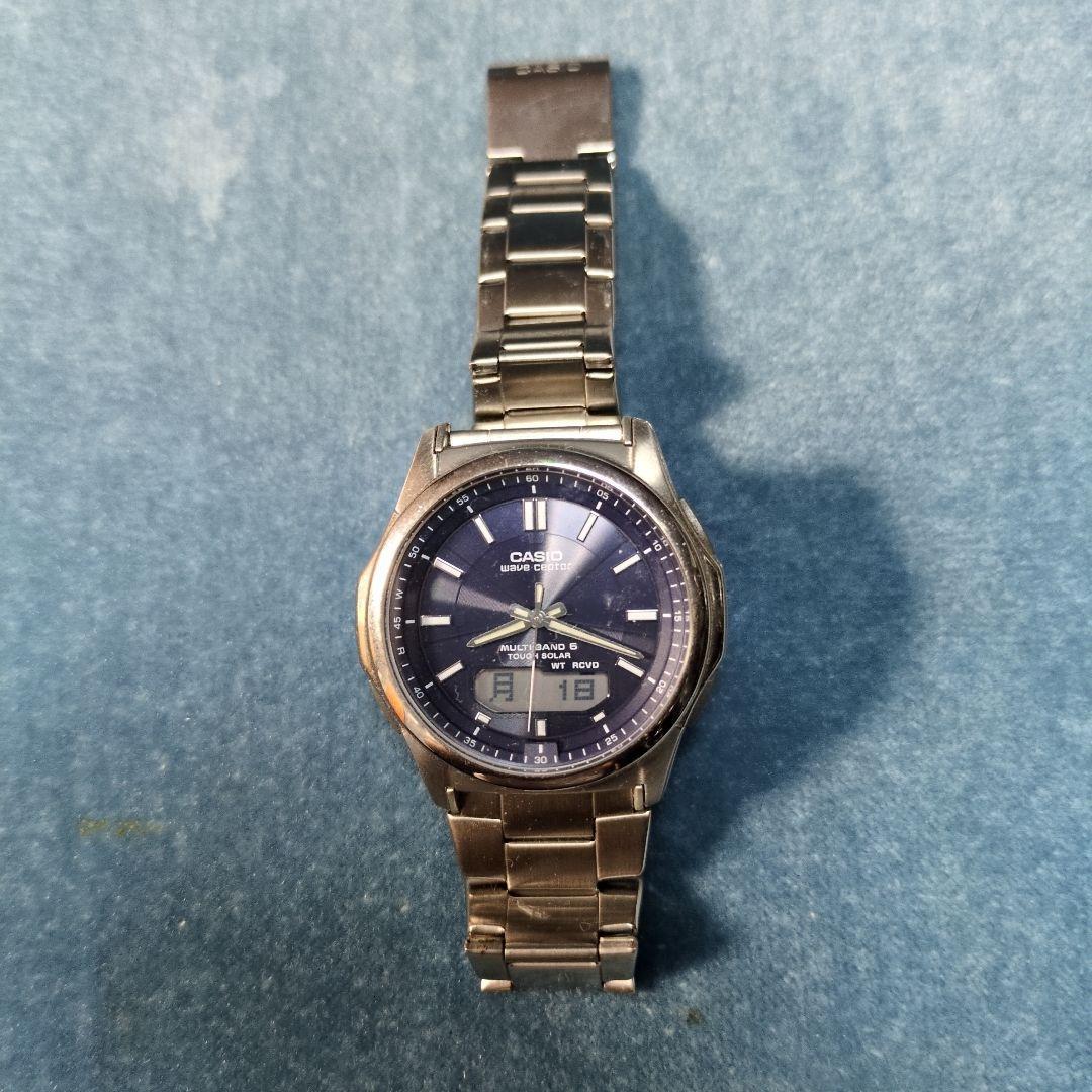 CASIO analog/digital clock blue