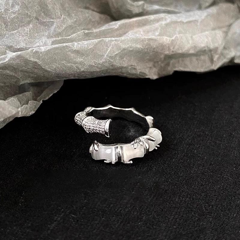Zhongying Jewelry Ретро бамбуковое кольцо с кошачьим глазом, регулируемое - Женское модное statement-украшение