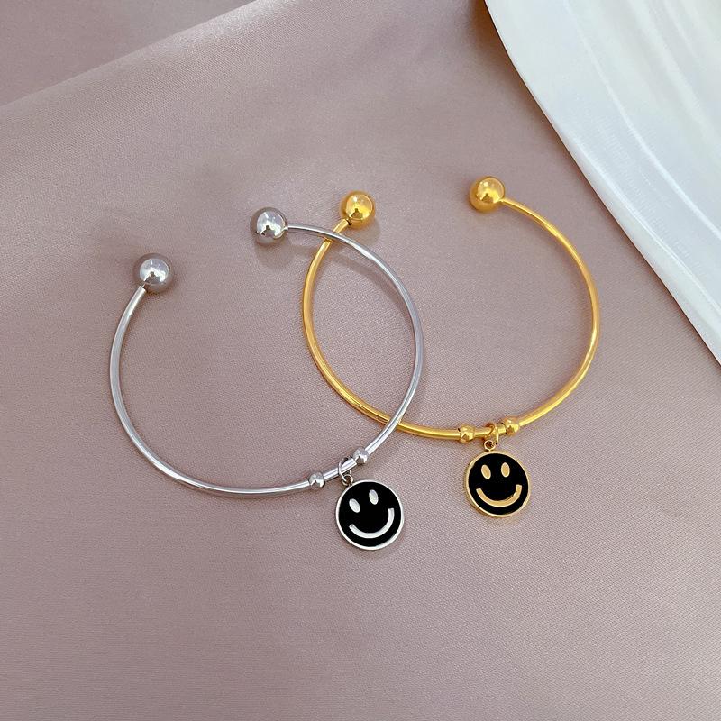 European And American Light Luxury Bracelet Minimalist Fritillary Smiley Face Stainless Steel Jewelry