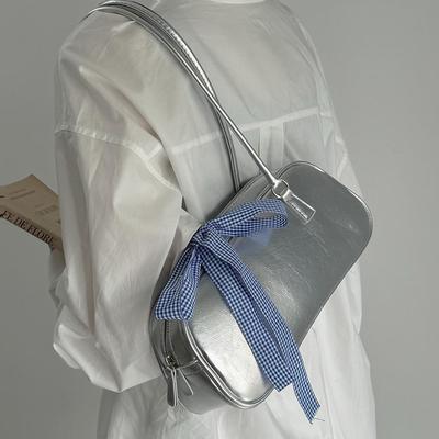 Borsa a mano fiocco da balletto argento 2024: Borsa sottospalla coreana alla moda con grande capacità.