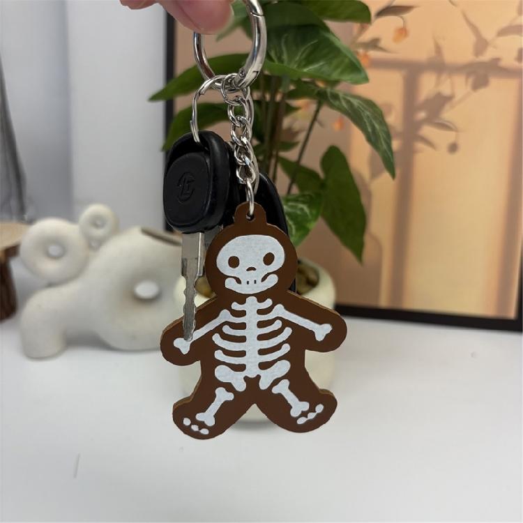 Spooky Skull Design Keychain Ornament With PU Leather Construction Accent For Gift Giving And Themed Celebrations