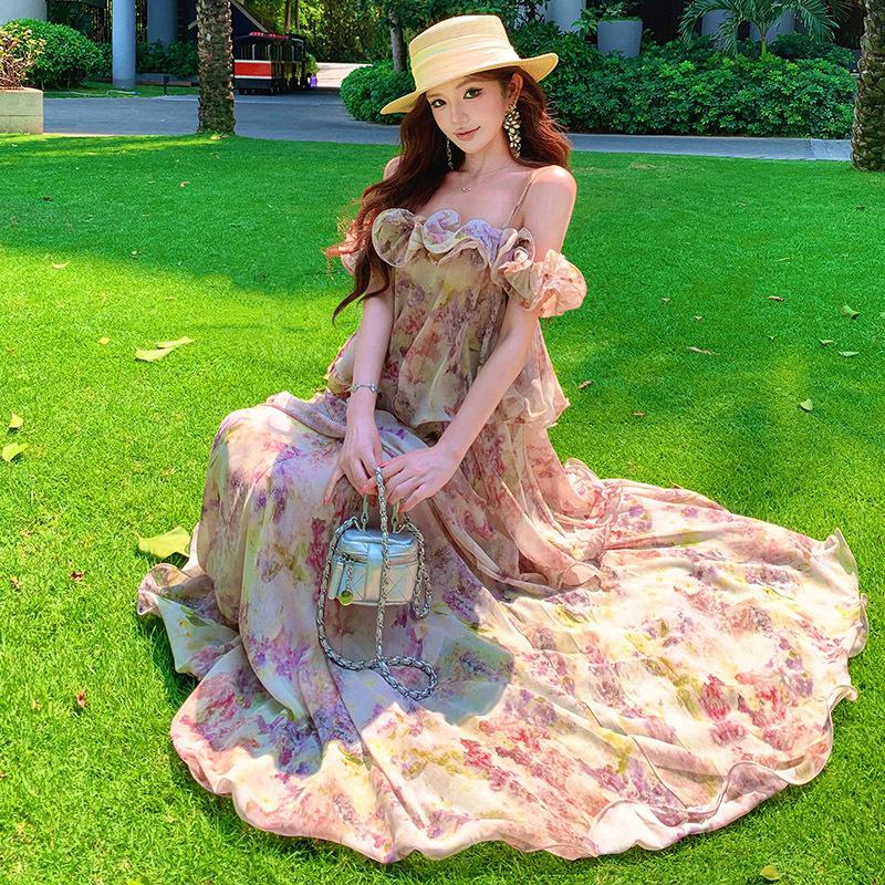 French gentle wind multi-layer floral suspender dress women's summer vacation small high-end feeling beautiful cake dress