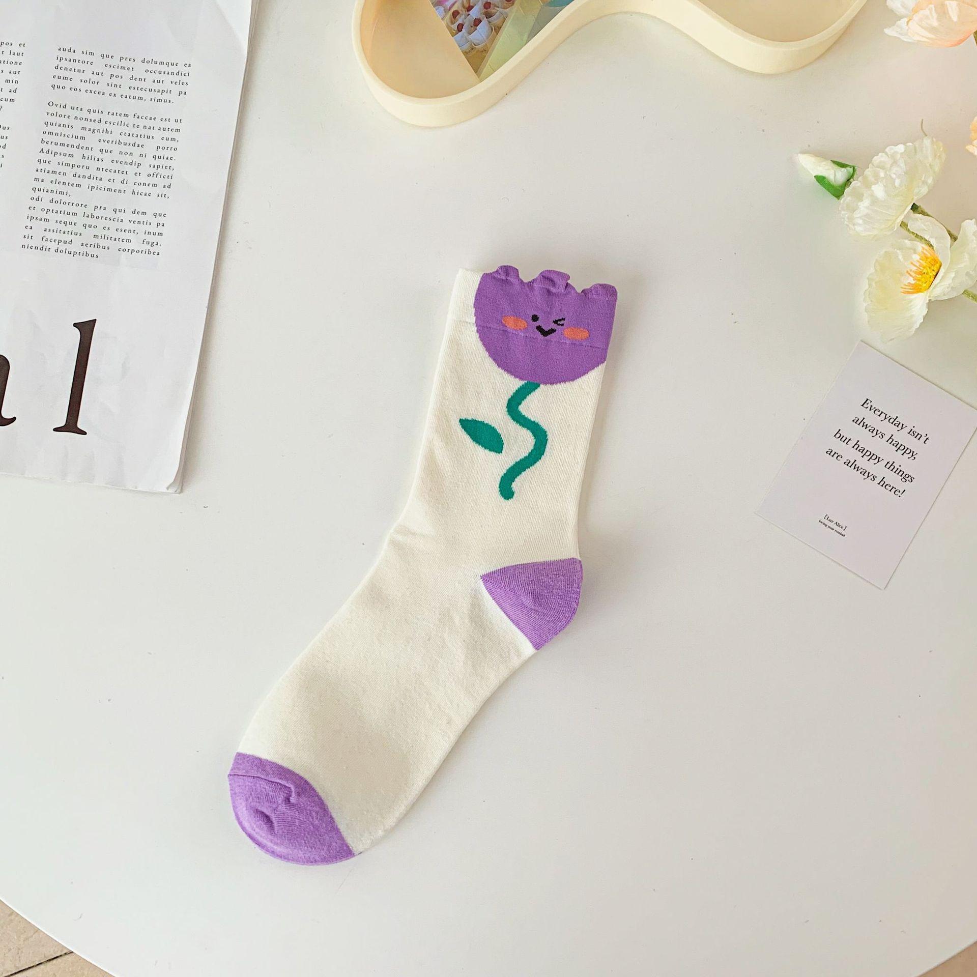 

New Cotton Checkerboard Diamond Bear Mid-Tube Socks - Spring/Autumn College Style for Ladies One Size