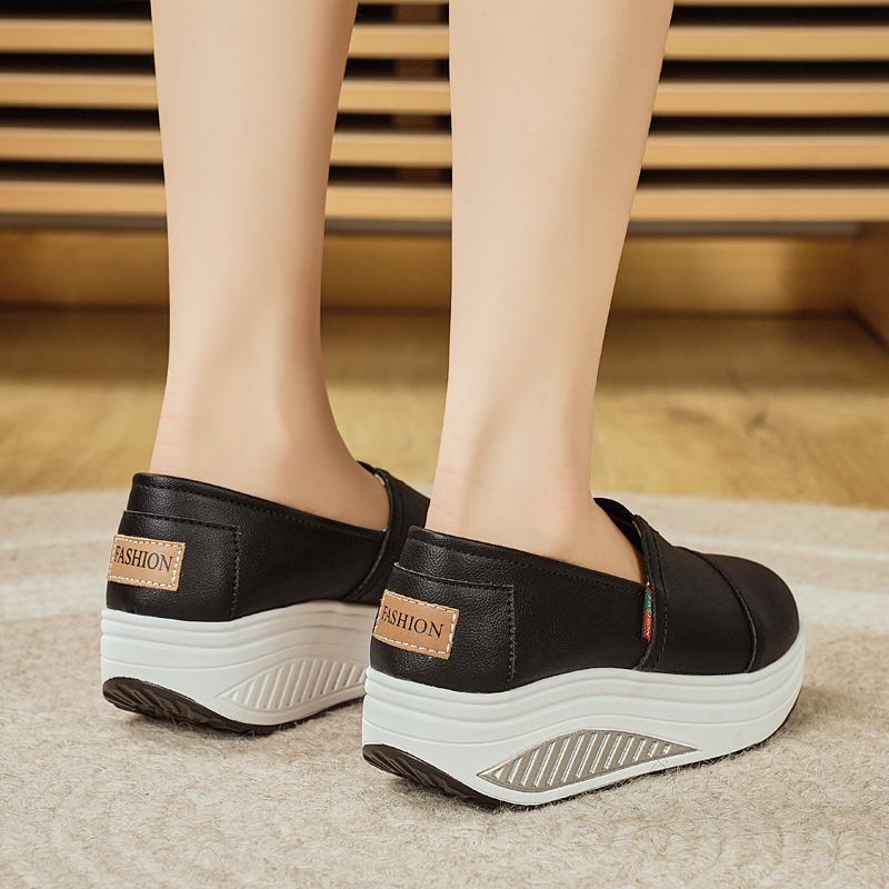Women Platform Loafers Students Casual Black Leather Elevator Shoes Thick Sole Height Increase White Sneakers