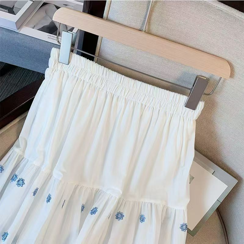 Mädchen Weißer A-Linien-Rock mit floraler Stickerei - Häkelrock im französischen Stil mit Eiform für Frühling/Sommer