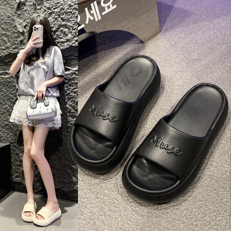 Fashion House Slippers Platform Shoes Woman 2025 Luxury Slides Lady Soft Flat Designer Girl Fashion Concise House Slippers Platform Wome