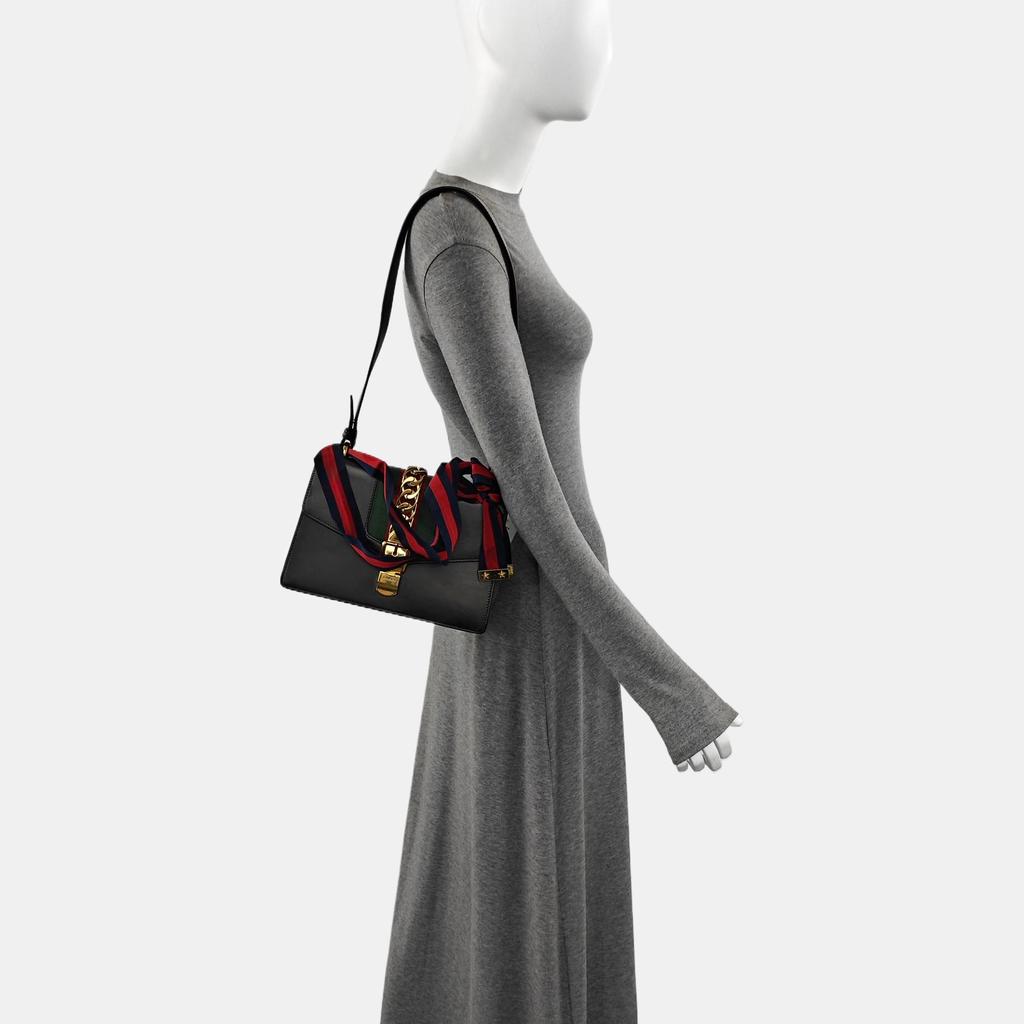 [Pre-Owned] Sylvie Gold Buckle Striped Webbing Thin Shoulder Strap Shoulder Crossbody Handbag Small - Good #1OOQPFT