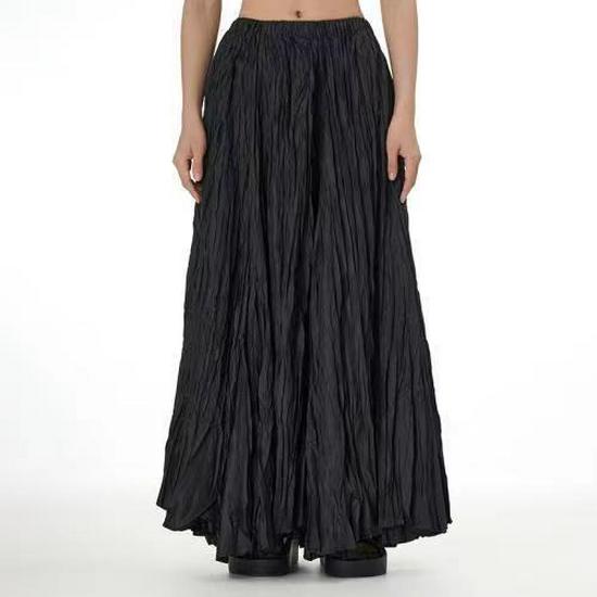 2024 Trendy European-American Minimalist Pleated Swing Skirt for Women - Autumn/Winter Collection