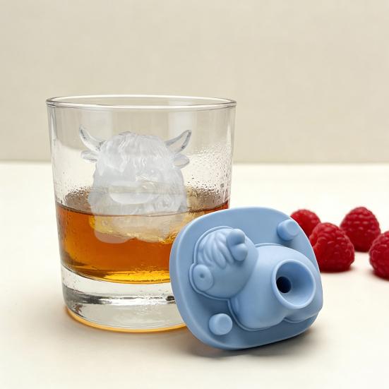 Cow Silicone Ice Cube Tray Food-Grade Flexible Mold for Whiskey Cocktails Easy-Release Dishwasher Safe Fun Bar Accessory