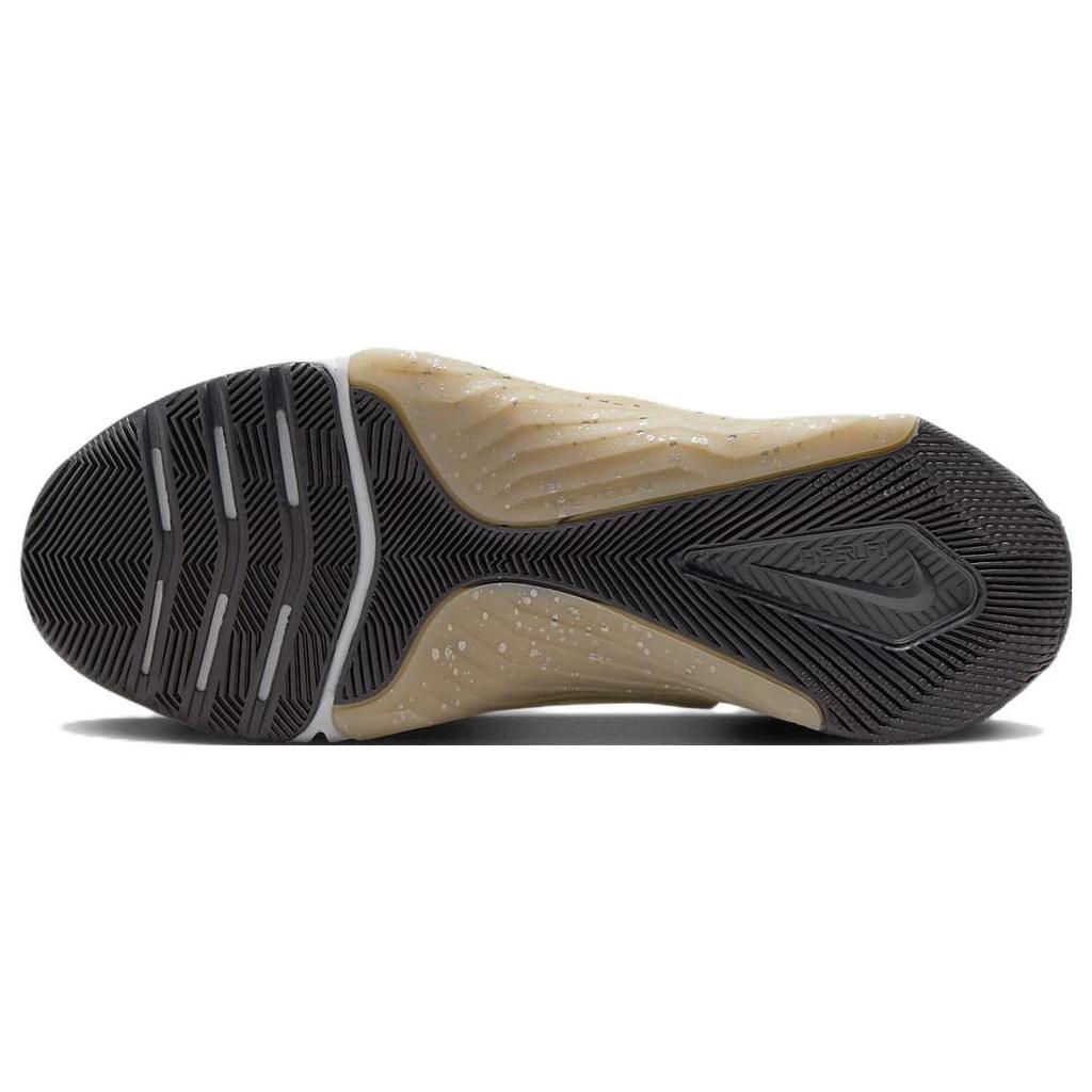 Nike Metcon 8 Premium Fialový kouř Metalická měď Dámské tenisky Tmavě kouřově šedá Čistě platinová DQ4681-500