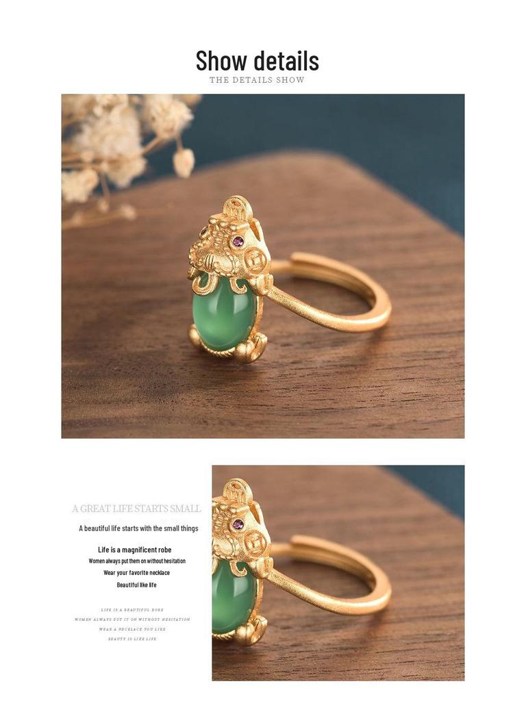 Ethnischer Stil Messing Vergoldeter Pixiu Ring mit Chalcedon