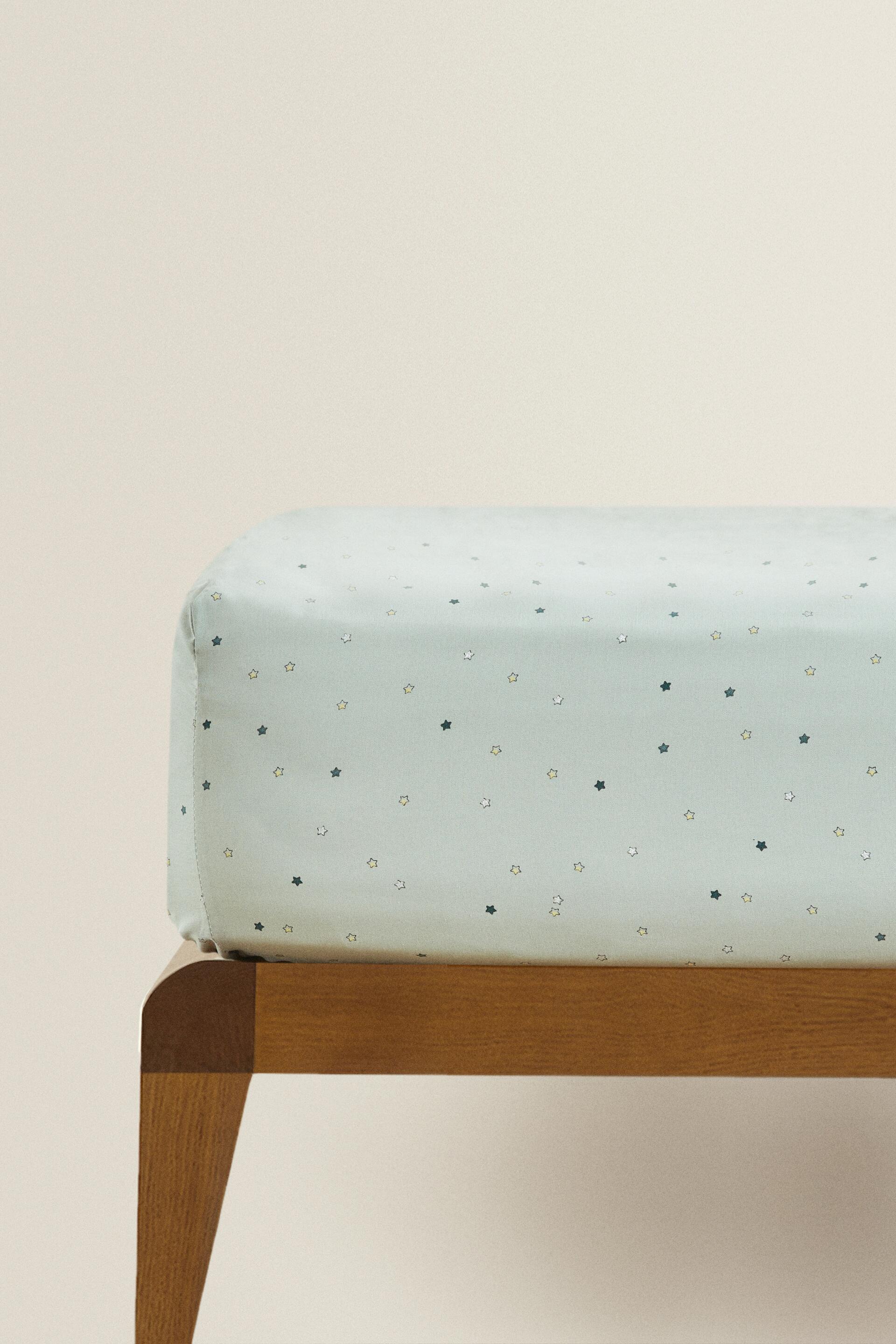 

ПРОСТЫНЬ НА ПРИТЕЛЕ ЗВЕЗД