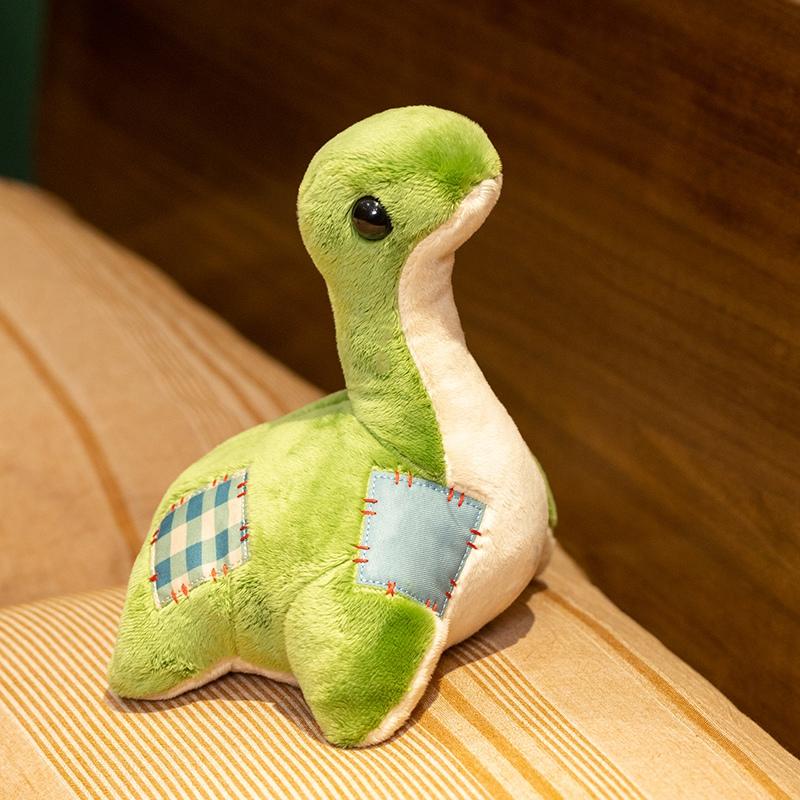 

Apex Nessie Apex Legends Game Toy Easter Eggs Cute Apex Doll Green Patch Dinosaur Gift Toy for Kids Birthday Gifts Home Decor 22cm