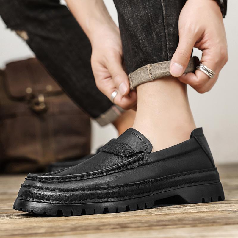 

Fu Shoes Men s Doudou Shoes One Pedal 2025 New Leather Shoes Men s Shoes Leather High-end Soft-soled Pure Cowhide Shoes 44 чёрный