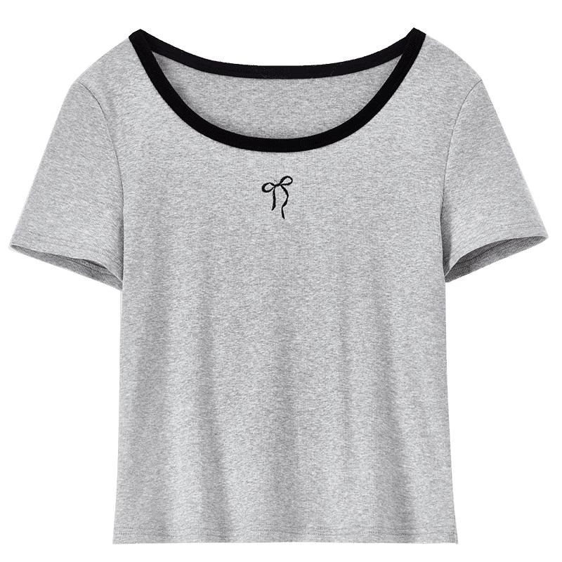 Shangdoubila Contrast U-Neck Bow Embroidered Knit Top