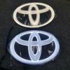 Toyota Land Cruiser Prado 2018-2020 Front Grille Emblem with Flowing Light