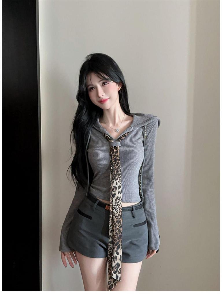 V-neck Leopard Print Tie Patchwork Long-sleeve Top for Women - Autumn Hooded Collarbone Style