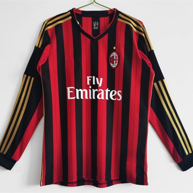 AC Milan Jersey 1314 Serie A Football Jersey Home Court Short Sleeve No. 22 Kaka Balotelli Classic Retro Jersey