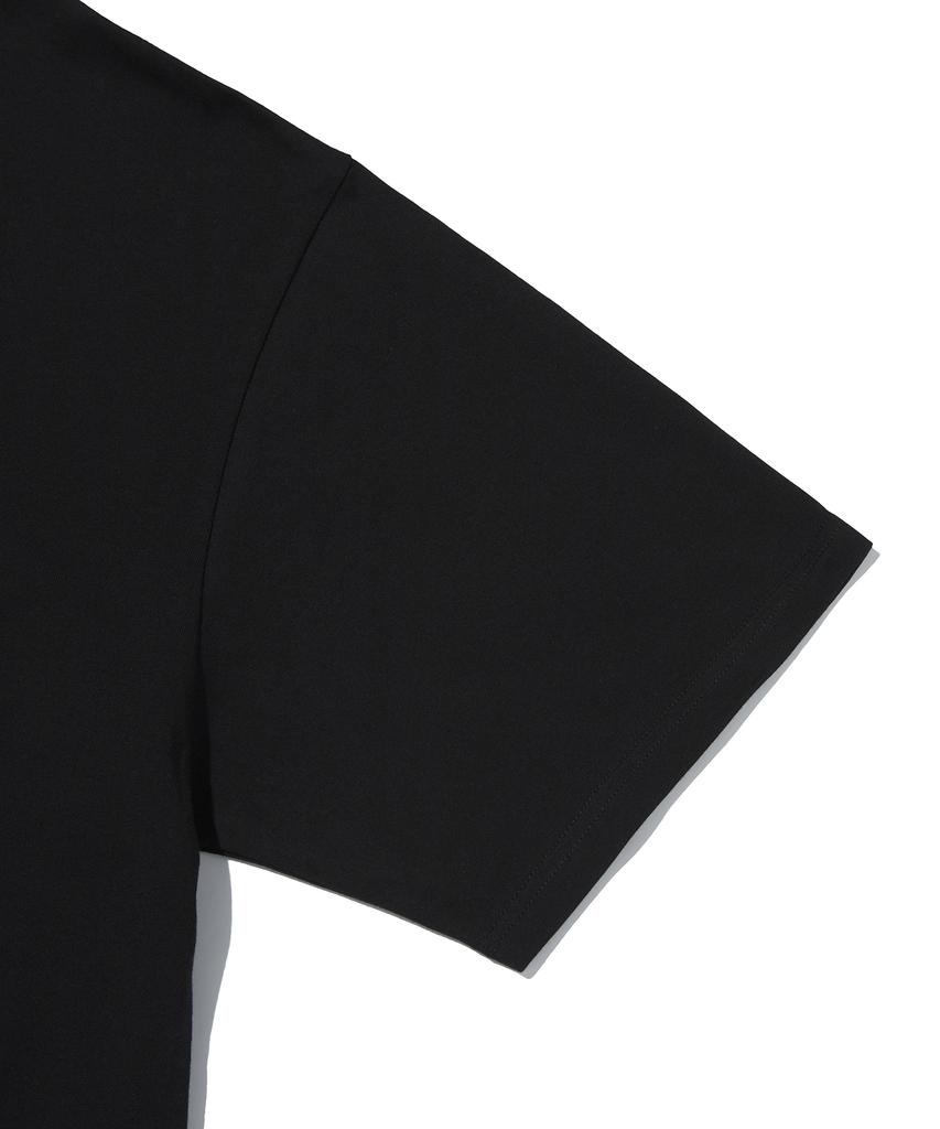 Seuweideu Albino Skull Tee [Black]