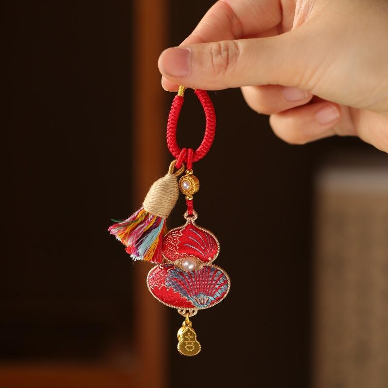 Handmade Chinese Brocade Gourd Keychain Good Luck Auspicious Hanging Charm for Purse Decoration New Year Present