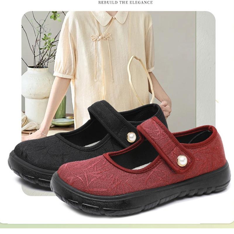Shoes single shoes women's lazy shoes versatile women's spring and autumn shoes new women's shoes soft soles are not tired