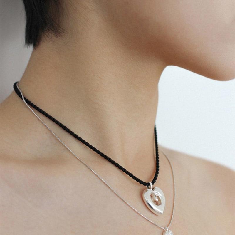 Synesthetic Pcs Tiny Heart Necklace