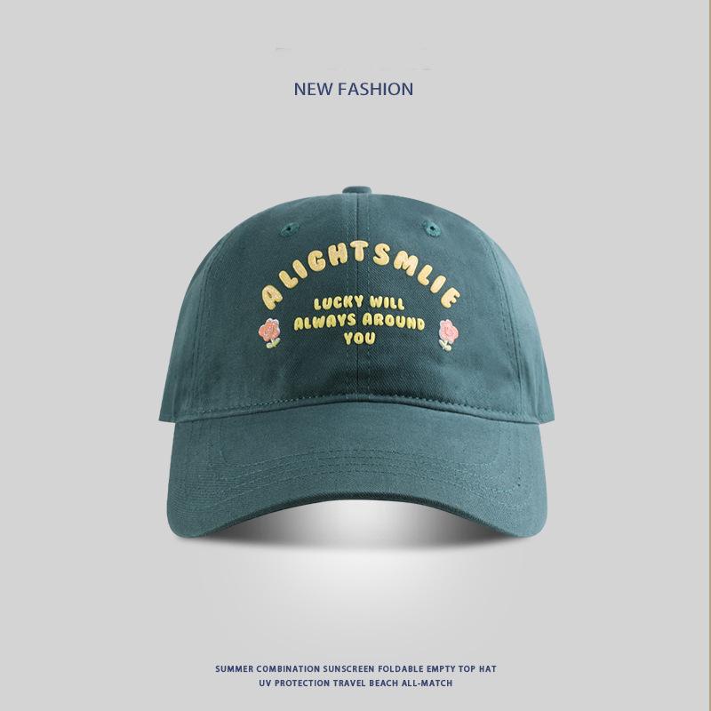 

Letter embroidered baseball cap women s spring summer versatile soft top big head circumference cap flower visor Adjustable зелёный