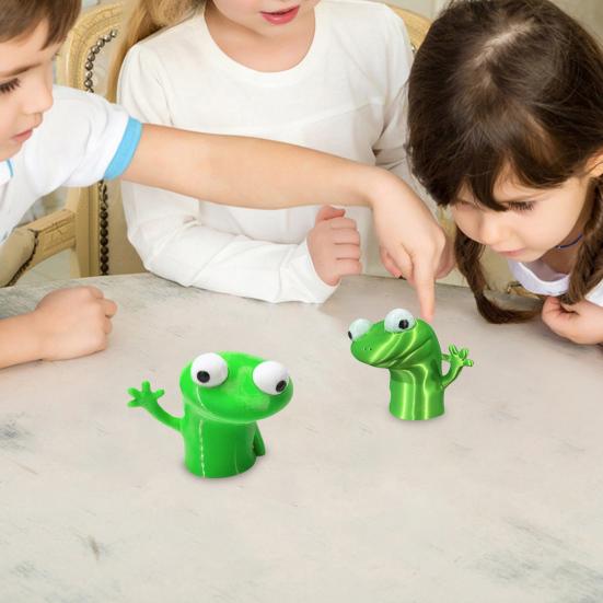 3D Printed Lizard Ornament Funny Lizard Meme Figurine Desktop Green Lizard Fidget Toy for Home Office Decor Festival Gift