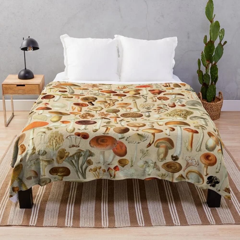 Mushroom Flannel Throw Blanket King Queen Size Brown Mushroom Pattern for Bed Sofa Couch Decor Smooth Lightweight Super Soft