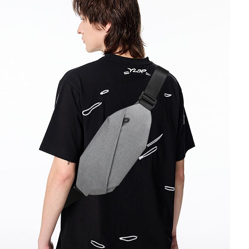 Herren Umhängetasche Sling Bag Konvertierbare Brusttasche - Crossbody/Schulter-/Hüfttasche für Pendeln & Sport