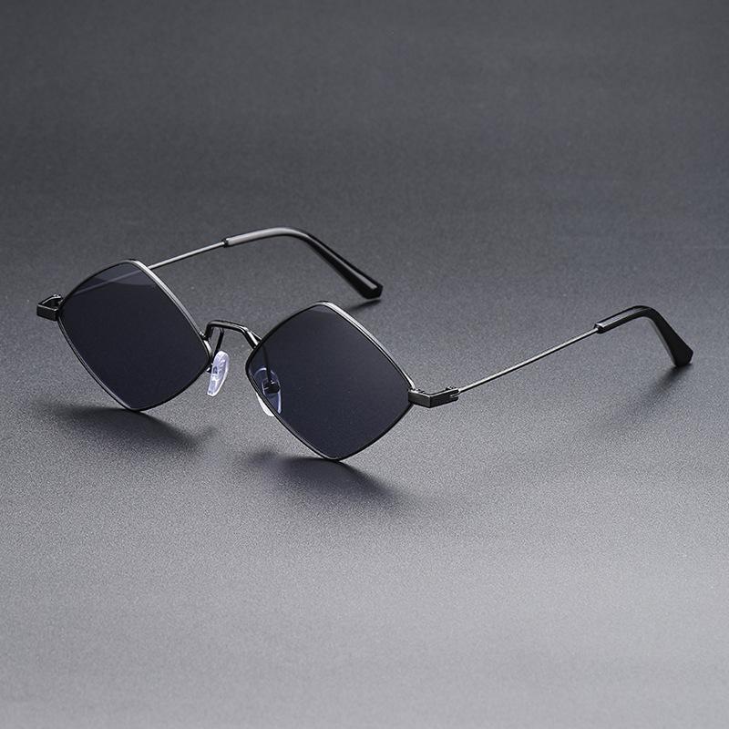 Non-polarized Retro Trendy Irregular Small Frame Rhombus for Metal Frame Women Men Sunglasses Travel Beach Women Sun Glasses