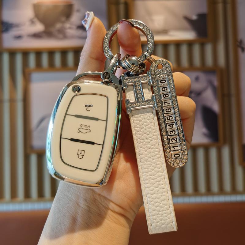 Modern Key Bag Compatible with Mingtu ix35, ix25, Langdong, Lingdong, Tucson, Sonata 9, Rena - Car Cover Buckle