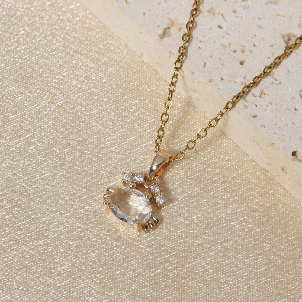 1 Piece Simple Artificial Crystal Bear Pendant Necklaces for Women Golden Stainless Steel Necklace Jewelry Daily Accessories