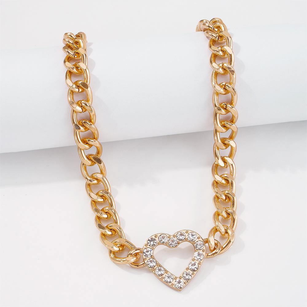 Women Streetwear Metal Chain Necklace Rhinestone Hollow Heart Clavicle Necklace Hip Hop Simple Personality Choker Jewelry