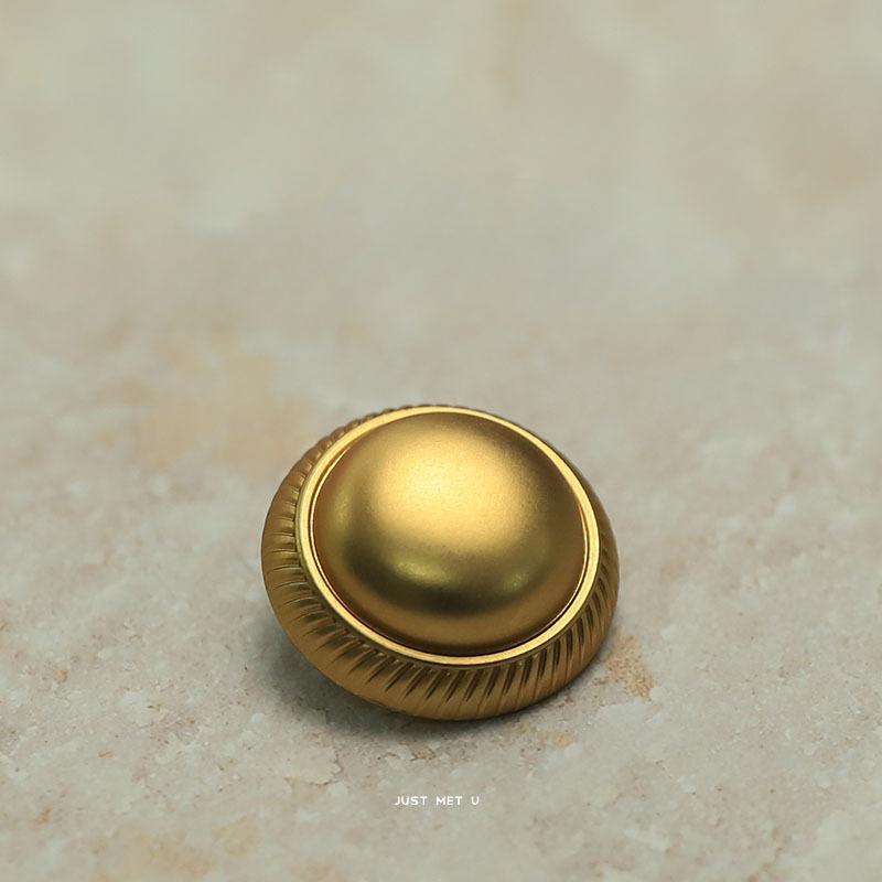 

10 шт. модных пуговиц золотистого цвета 15/20/23 мм гладкие круглые металлические пуговицы на ножке аксессуары для шитья одежды 15mm