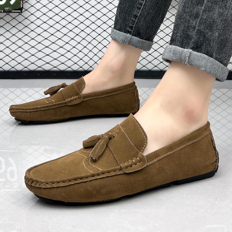 Fashion Size 48 Loafers Men Casual Shoes Tassel Brogue Big Size Driving Shoes Men Loafers Moccasins Breathable Slip on Loafers for Men